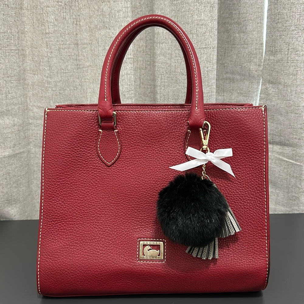 Dooney & Bourke